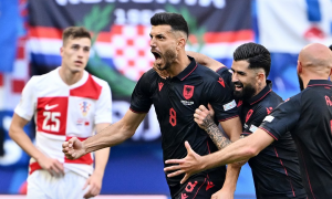 KAKVA LUDNICA: Albanija u nadoknadi vremena do boda koji ih ostavlja u životu! (VIDEO)