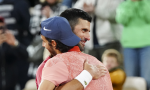 NOVAK OSVOJIO SRCE PARIŽANA: „Rekao sam da ću pričati francuski zbog vas“ (VIDEO)