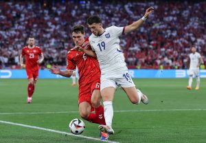 (POLUVREME) ANTI-FUDBAL NA ALIJANC ARENI: U prvom poluvremenu smo videli jedno veliko ništa!