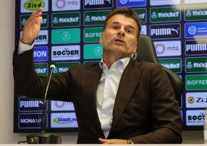 STANOJEVIĆ LJUT KAO RIS: „Poniženi smo – Pravimo lakrdiju!“ (VIDEO)