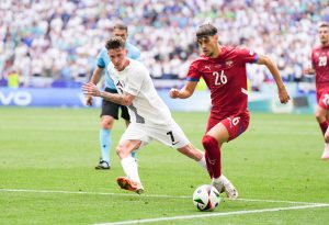 PIKSI NE KORISTI BIRMANČEVIĆA KAKO TREBA? Evo šta mladi srpski reprezentativac misli o svojoj poziciji na terenu! (VIDEO)