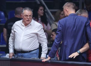 PRVI ČOVEK ZVEZDE OPET U CENTRU PAŽNJE: „Neka uzmu PP aparat to im je jedini trofej!“