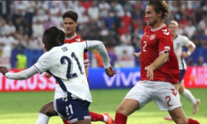 PROSTO NETIPIČNO ZA NEMAČKU: Teren u Frankfurtu je u očajnom stanju!