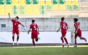 (POLUVREME) MOMCI, SJAJNI STE: Orlići jednom nogom u finalu Evropsko prvenstva, Portugalci u problemu! (VIDEO)