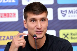 KAPITEN KOŠARKAŠKE REPREZENTACIJE SE OBRATIO MEDIJIMA: „Svake godine mi je sve lepše da budem ovde!“ (VIDEO)