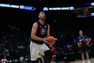 ORLOVI SE SPREMAJU ZA SPEKTAKL: Pun fokus na zagrevanju, Australija neće znati šta ju je snašlo! (FOTO)