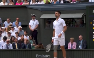 NOVAČE, PROBUDI SE! Đoković gubi sa 2:0 od Alkaraza u finalu Vimbldona! (FOTO)