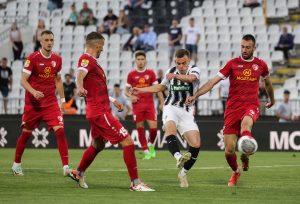 KRAGUJEVČANI SAZNALI MOGUĆE PROTIVNIKE U KVALIFIKACIJAMA ZA LK: Povoljan žreb za Radnički ukoliko bude bolji u dvomeču sa Mornarom!