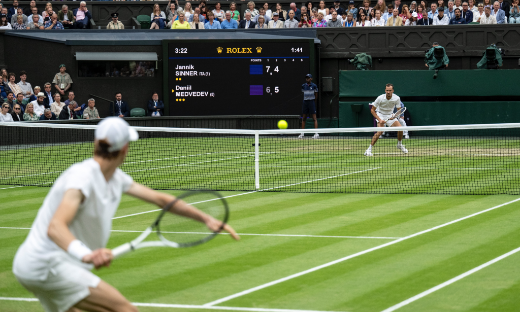 VAR DOLAZI NA JOŠ JEDAN TURNIR, PROMENA PRAVILA IZ KORENA: VImbldon debituje novi sistem!
