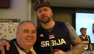 STRAHINJA JOKIĆ MOŽE U ZATVOR: Otkriveni novi detalji postupka protiv brata Nikole Jokića u Americi zbog napada na navijača!