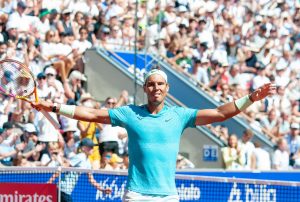 RAFAEL NADAL OSTAO BEZ PEHARA: Kralj šljake lagano poražen u finalu Baštada!
