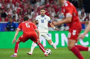 TADIĆ I MURINJO SE RASTAJU?! Fenerbahče ima ozbiljnu ponudu na stolu za bivšeg kapitena reprezentacije!