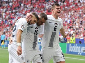 ZVEZDA HOĆE SLOVENCA: Milojević u njemu vidi rešenje za vezni red!