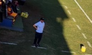 LUDILO U BRAZILU: Trener dao otkaz na poluvremenu, a umesto njega, ekipu vodio do pobede ovaj čovek! (FOTO)