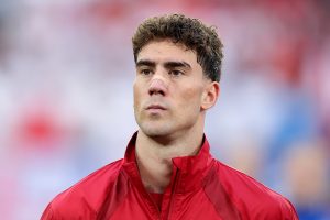 NOVI TRENER JUVENTUSA O DUŠANU VLAHOVIĆU: „Dušan je sjajan napadač, ali ekipi je potreban talenat“