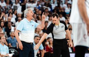 PEŠIĆ PRED PUT U ABU DABI: Selektor prokomentarisao meč sa Francuzima, pa najavio turnir na Bliskom istoku!