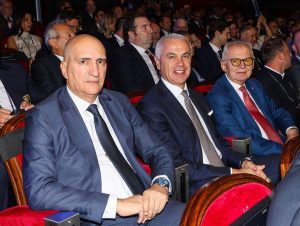 POZNATI SVI RIVALI ZVEZDE U LIGI ŠAMPIONA: Relativno dobar žreb za „crveno-bele“ sve do poslednjeg šešira!