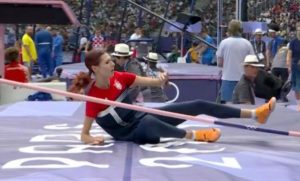 KATASTROFA U PARIZU: Angelina Topić se povredila na zagrevanju pred nastup! (VIDEO)