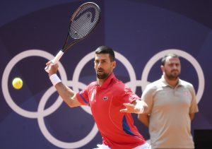 LAVLJE SRCE NOVAKA ĐOKOVIĆA: Srbin posle galaktičkog tenisa uzima prvi set!