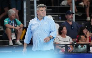 UDOVIČIĆ ODBRUSIO HEJTERIMA: „Vi novinari hoćete da me posvađate sa mojom Srbijom!“