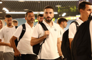PARTIZAN OTPUTOVAO U ŠVAJCARSKU: Crno-beli moraju da pobede Lugano, Stanojević ima 24 igrača na raspolaganju! (VIDEO)