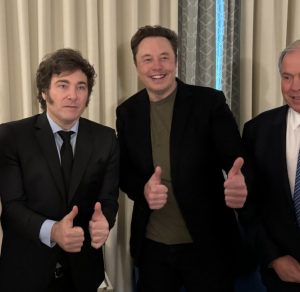 ONA JE PRAVA POBEDNICA: Ilon Mask stao u odbranu italijanske bokserke!