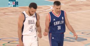 KARI I ALEKSA HIT NA INTERNETU: Srbin i Amerikanac napravili neočekivan potez u prvoj četvrtini! (VIDEO)