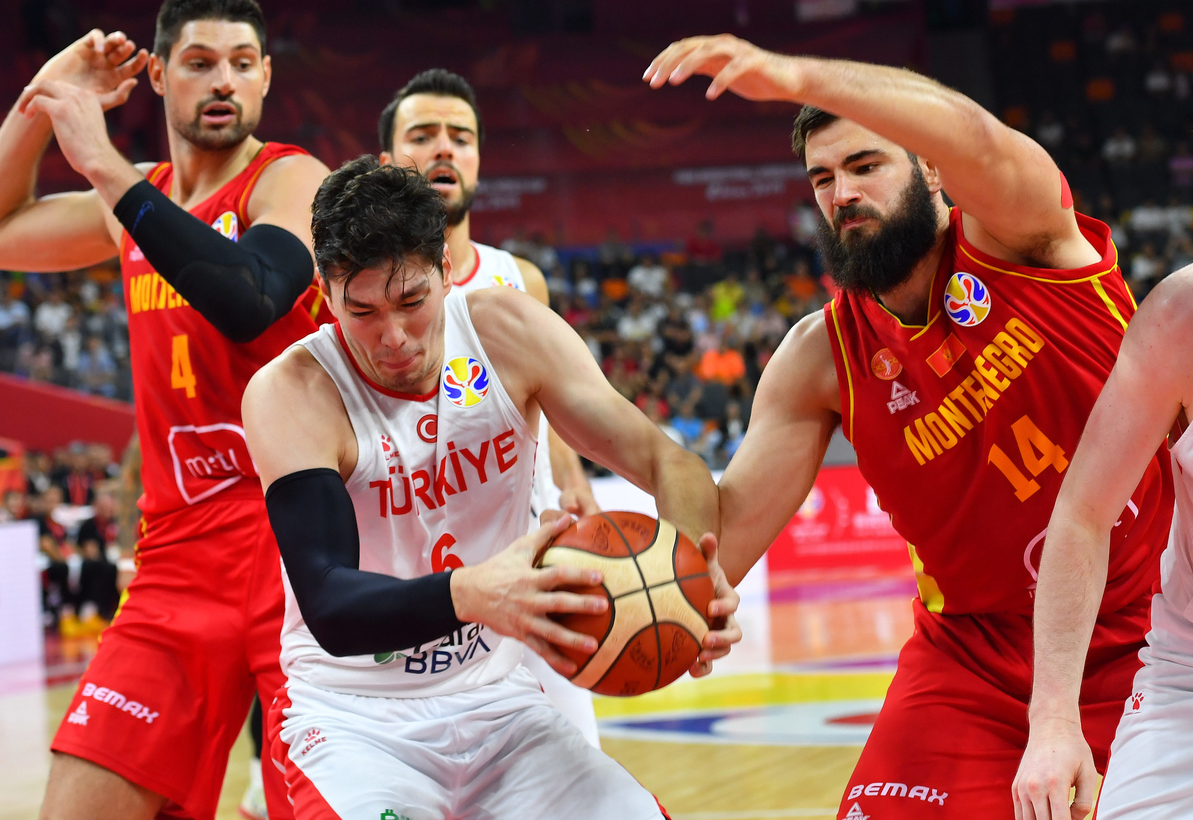 (SP)CHINA DONGGUAN BASKETBALL FIBA WORLD CUP GROUP O TUR VS MNE(CN)