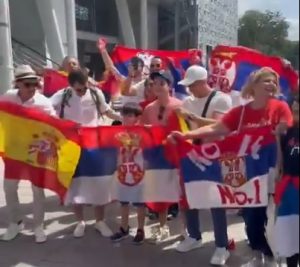 LUDNICA U PARIZU PRED FINALE: Hrvati zajedno sa Srbima navijaju za Noleta, očekuje se puno srpskih navijača! (VIDEO)