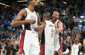 NA OVIM IGRAMA KARI JE BIO NEZAUSTAVLJIV: Amerikanci peti put uzastopno šampioni OI!