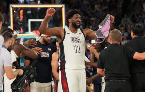 PA OVOG ČOVEKA NE VOLE NI AMERI: „Lažni MVP“ i njegov ples koji je iznervirao sve Srbe! (VIDEO)