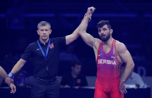 CABOLOV EKSPRESNO: Prebio migranta i rutinski se plasirao u četvrtfinale!