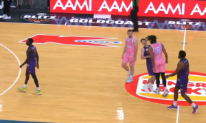 GILESPI U STILU ZIDANA: Bivši centar Zvezde izazvao opštu tuču na terenu! (VIDEO)