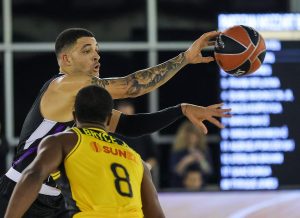 LUNDBERG ODUŠEVLJEN ATMOSFEROM: Ovo je ono što sam želeo da iskusim, idemo Grobari!