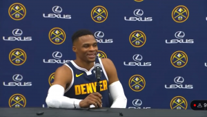 SUPERZVEZDA PRESREĆNA ŠTO IGRA SA JOKIĆEM: Evo šta je najnovije pojačanje Denvera reklo o igranju sa Srbinom! (VIDEO)