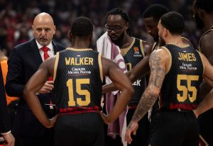 SJAJNI KRILNI CENTAR POSTAJE SLOBODAN IGRAČ: Prilika za Partizan i Zvezdu, ali postoji jedan ne tako mali problem!