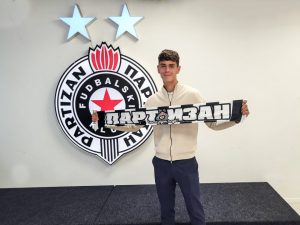 PARTIZAN ČUVA SVOJU DECU: Talentovani tinejdžeri dobili prve profesionalne ugovore! (FOTO)