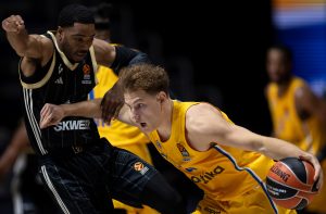 PARTIZANOV RIVAL NAREDNE NEDELJE OSTAO BEZ BITNOG IGRAČA: Dobra vest za crno-bele, veliki problem za Makabi! (FOTO)