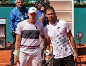 DUEL DVA SRBINA U STOKHOLMU: Đere preko Međedovića do glavnog žreba!