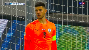 PONOVO MONUMENTALNI KIKS GLAZERA: Izraelac opet kriv za gol! (VIDEO)