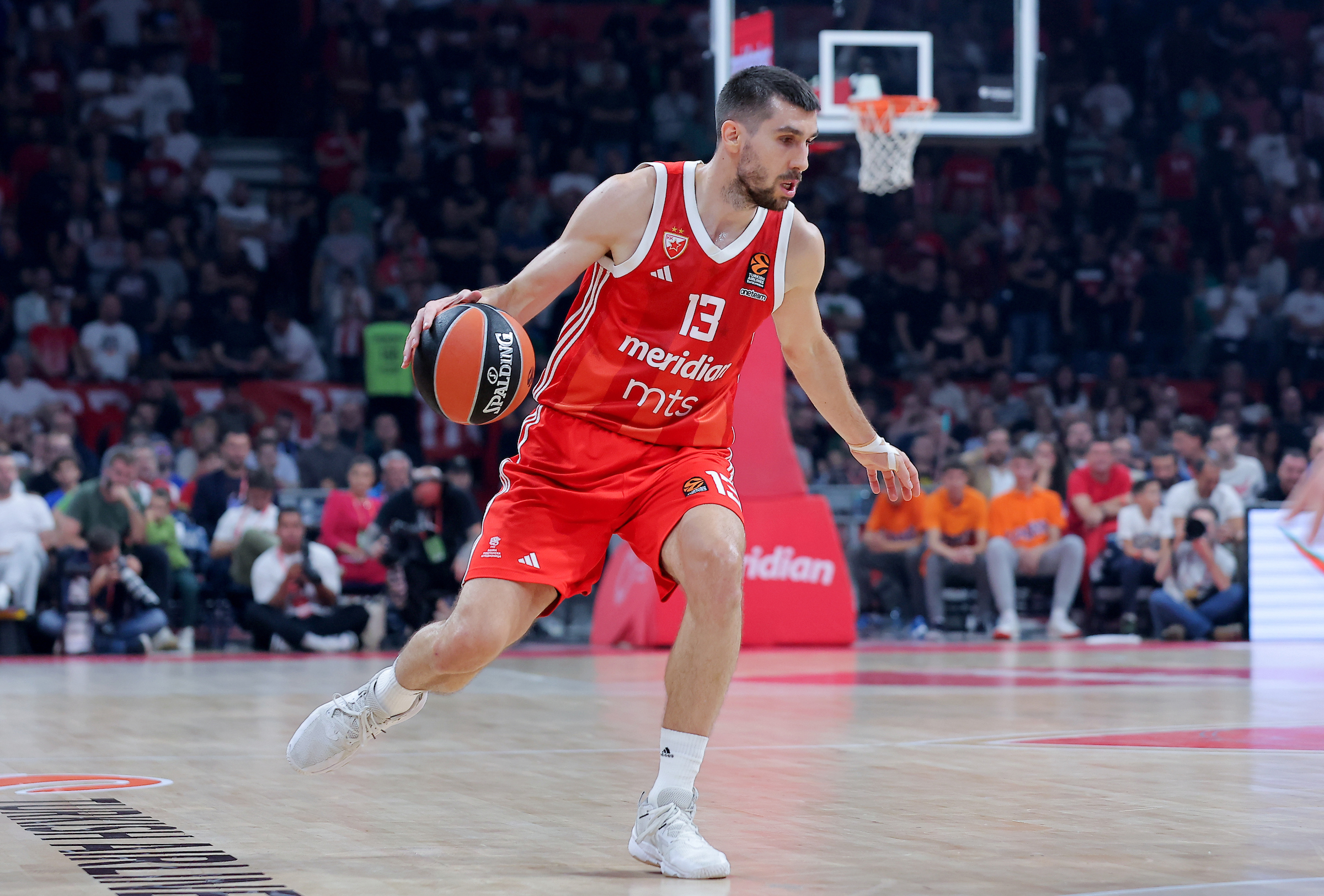 Crvena Zvezda vs Baskonia Vitoria Gasteiz, Euroleague basketball, Round 2