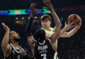 NEKADAŠNJI AS NBA BACIO UDICU: Ajzea Tomas bi mogao da zamenili Nilikunu?!