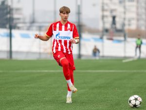 ‘BOMBA’ ZVEZDINOG DEČAKA: Vasilije Kostov postigao fantastičan gol protiv Štutgarta i to slabijom nogom! (VIDEO)