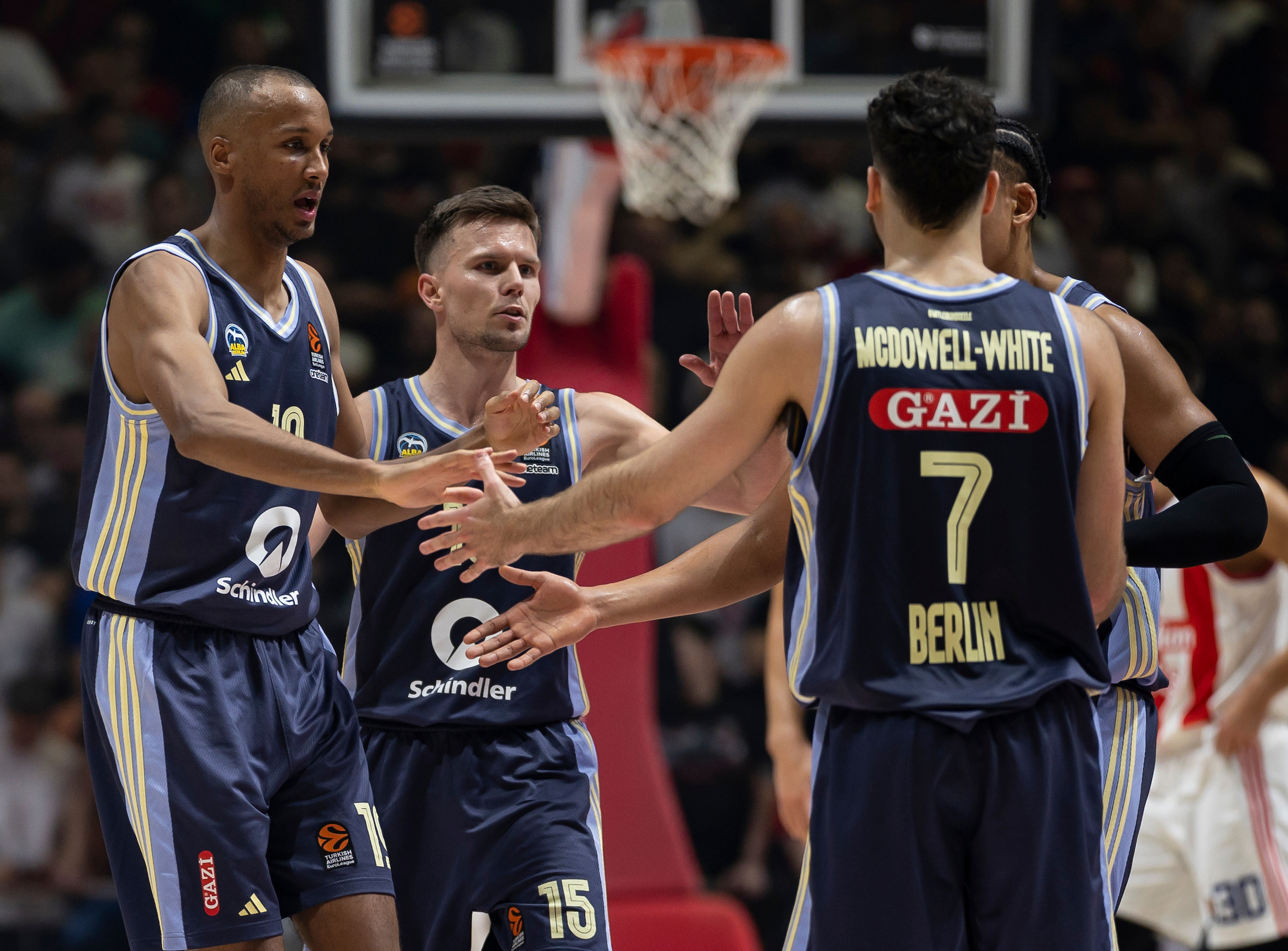 Crvena Zvezda Meridianbet Belgrade v Alba Berlin Turkish Airlines EuroLeague