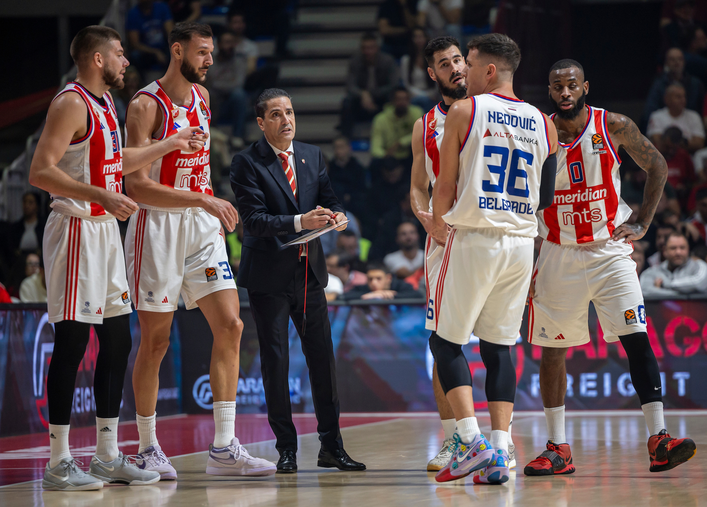 Crvena Zvezda Meridianbet Belgrade v Alba Berlin Turkish Airlines EuroLeague