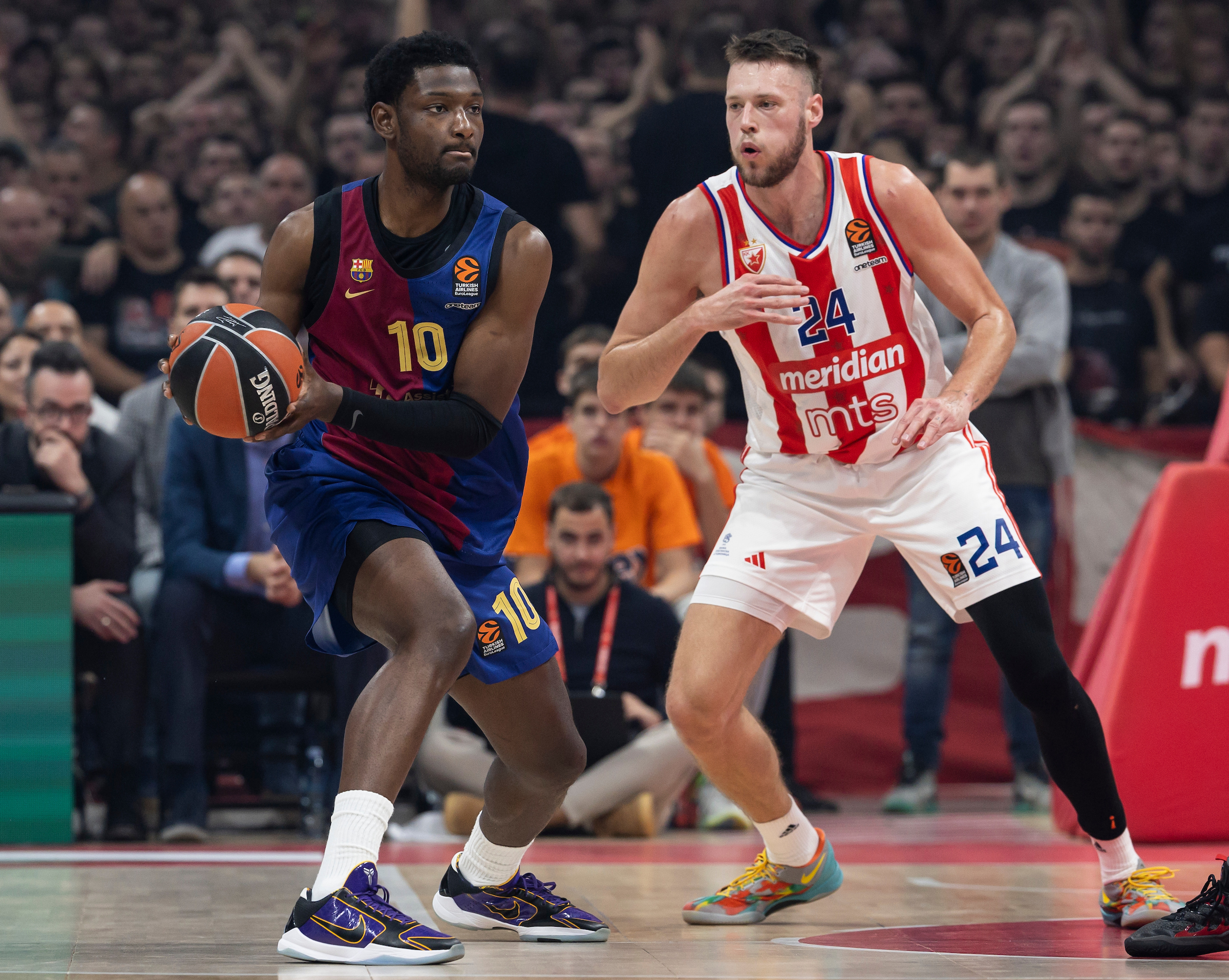 Crvena Zvezda Meridianbet Belgrade v FC Barcelona Turkish Airlines EuroLeague