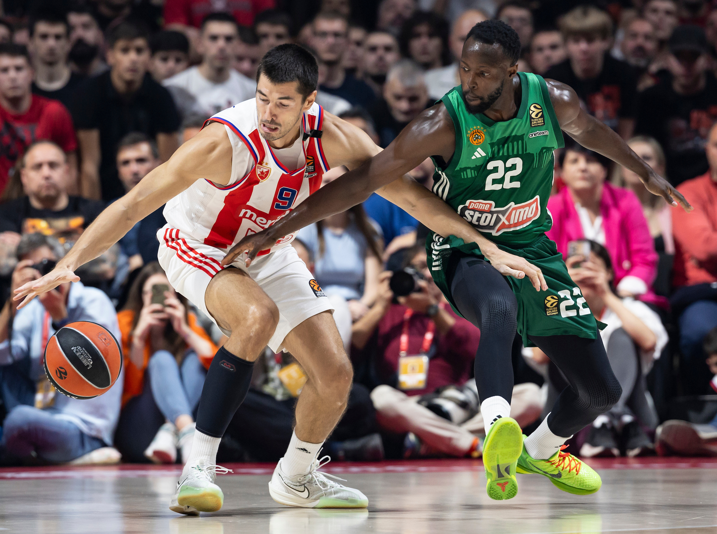 Crvena Zvezda Meridianbet Belgrade v Panathinaikos Aktor Athens Turkish Airlines EuroLeague