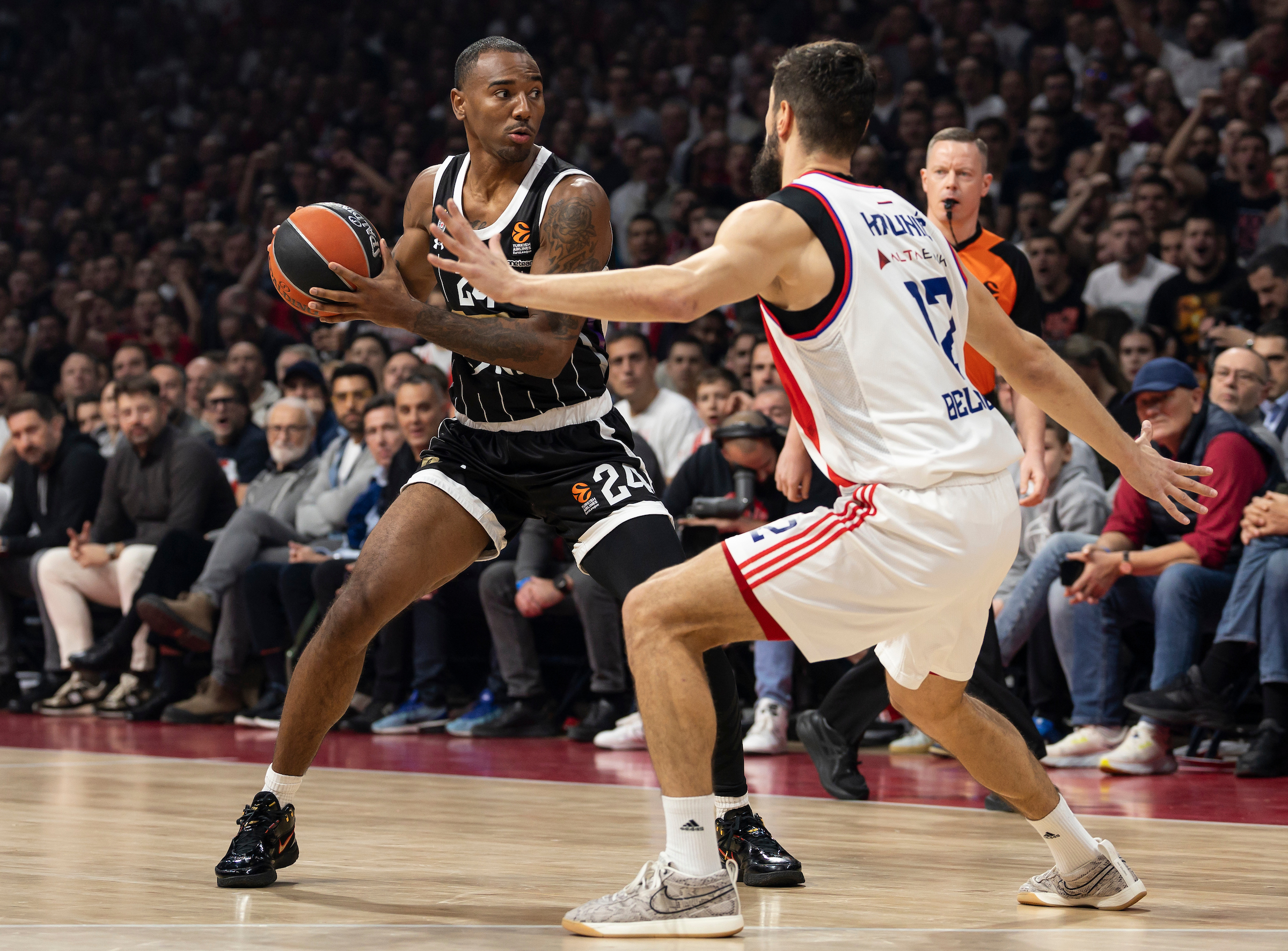 Crvena Zvezda Meridianbet Belgrade v Partizan Mozzart Bet Belgrade Turkish Airlines EuroLeague