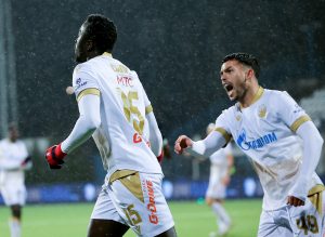 (POLUVREME) ZVEZDA VODI U NEHUMANIM USLOVIMA: Guteša fantastičnom intervencijom sprečio izjednačenje! (VIDEO)