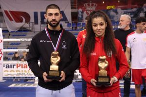 SJAJNE BORBE U NIŠKOM ČAIRU: Dragana Jovanović i Nazif Sejdi osvojili Zlatnu rukavicu“